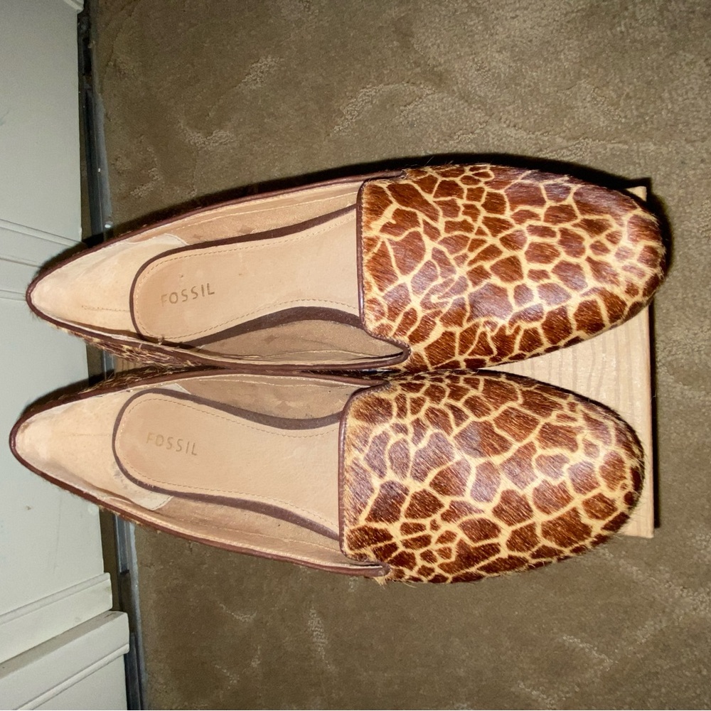 Fossil Calabash Flats. Giraffe print with calf hair. Like new with box.